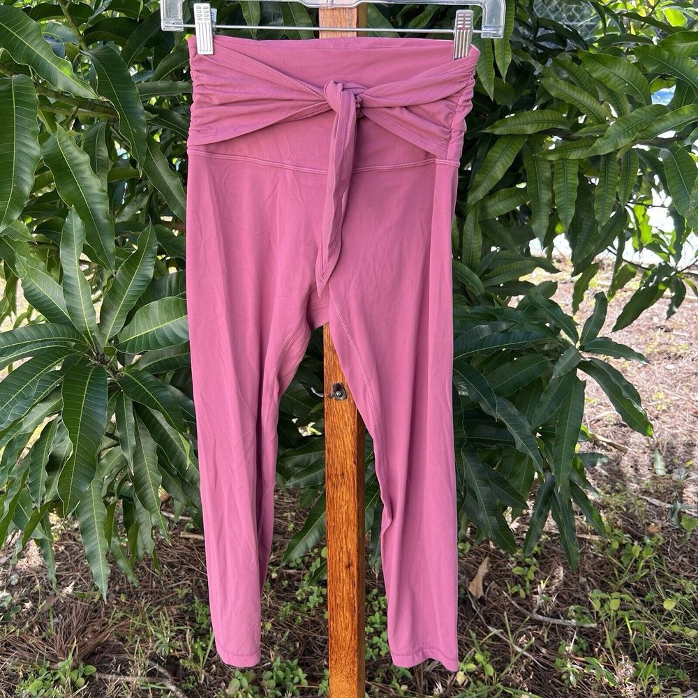 Lululemon Align Pant Leggings 24" Crop Wrap Waist High Waisted Moss Rose Pink 6